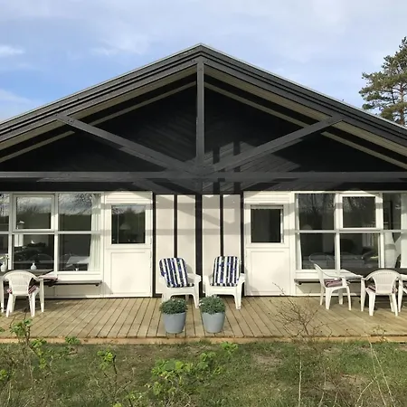 Torsten - 30m From The Sea By Interhome *